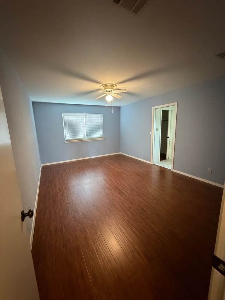 6812 Stage Coach Trail, photo 5