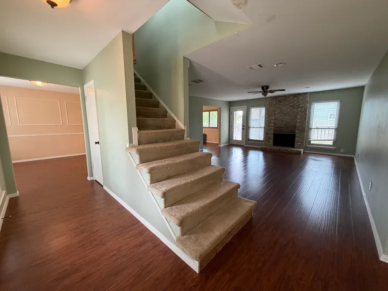 6812 Stage Coach Trail, photo 8