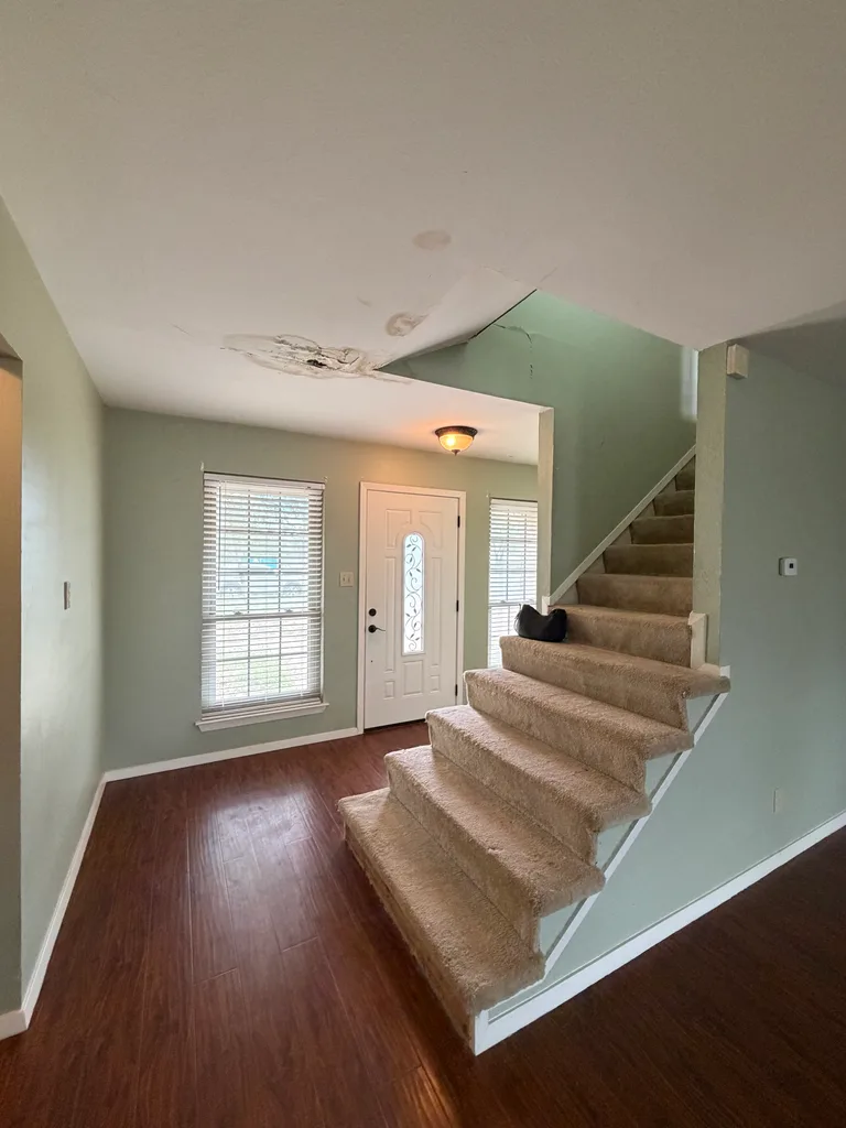 6812 Stage Coach Trail, photo 19