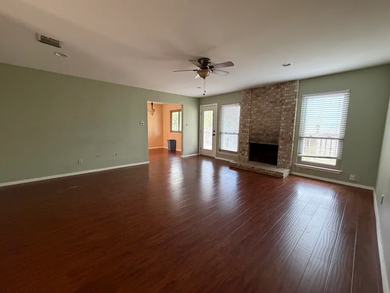 6812 Stage Coach Trail, photo 20
