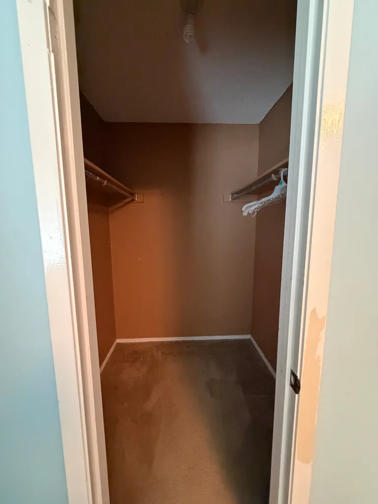 6812 Stage Coach Trail, photo 32