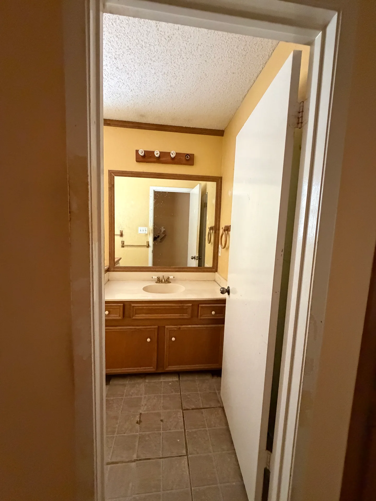 6812 Stage Coach Trail, photo 39