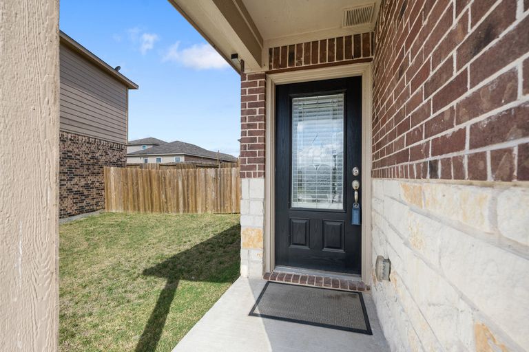 ca85875f-13320-harry-s-truman-drive_dsp_05.jpg