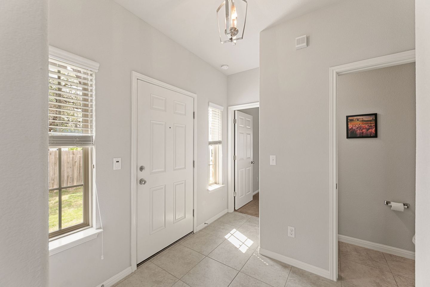 sqft-1256.jpg
