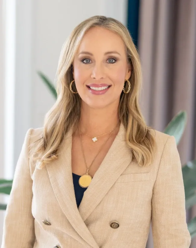 Vivia Robertson