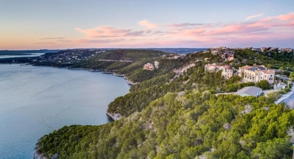Popular Lake Travis Neighborhoods