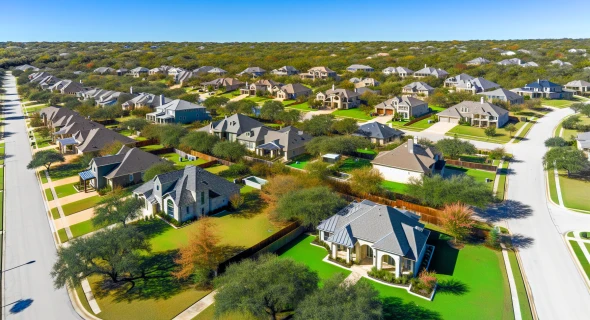 Discover Spacious Living: Top Picks for Austin Homes with Acreage for Sale