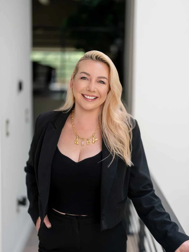 Linda Russell